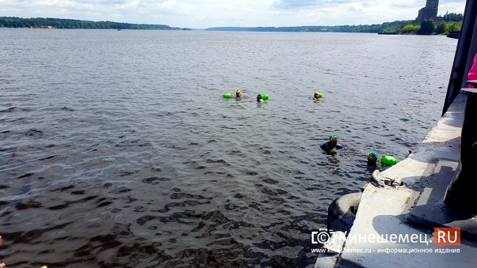 В Кинешме состоялись соревнования по плаванию на открытой воде «Swimcup – Волга» фото 10