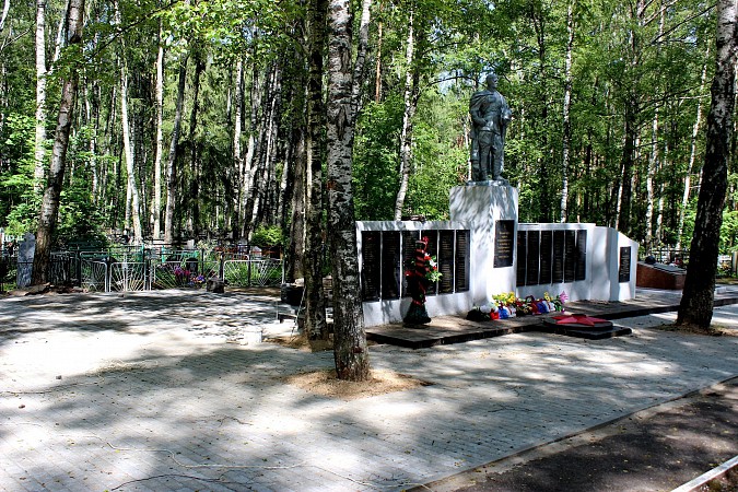 Завершается благоустройство воинского мемориала на кладбище «Сокольники» фото 5