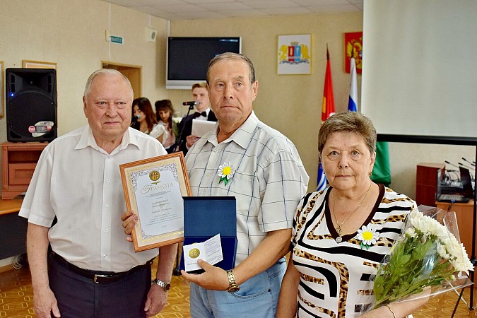 В Кинешме чествовали победителей и участников конкурса «Семья года» фото 19