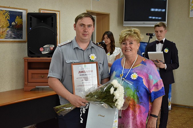 В Кинешме чествовали победителей и участников конкурса «Семья года» фото 15