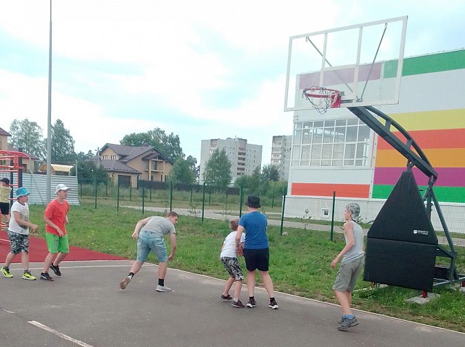 На базе ФОК «Волга» состоялся спортивный праздник фото 5