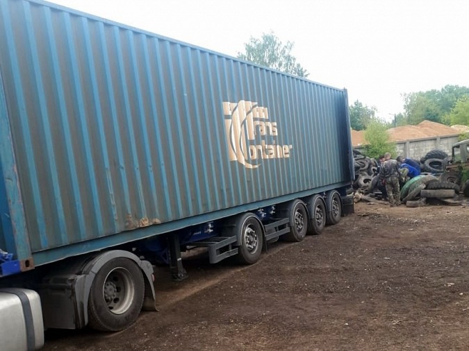 С улиц Кинешмы вывезено 20 тонн автопокрышек фото 4