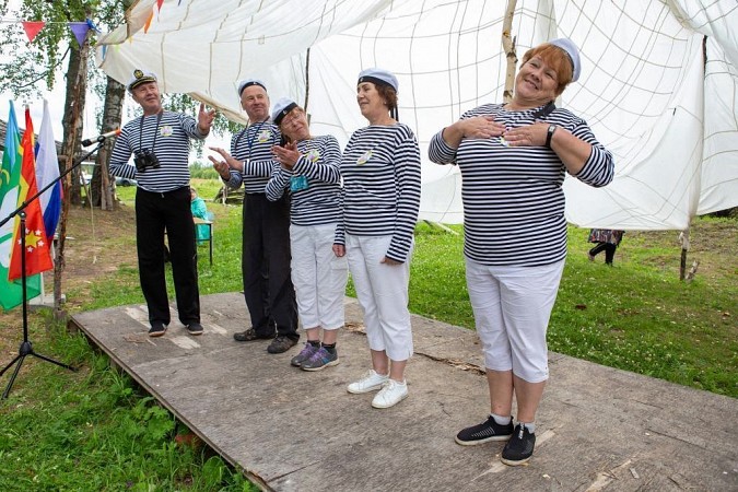 В Вахутках состоялся III турслёт для граждан старшего поколения «Берега открытий – 2023» фото 5