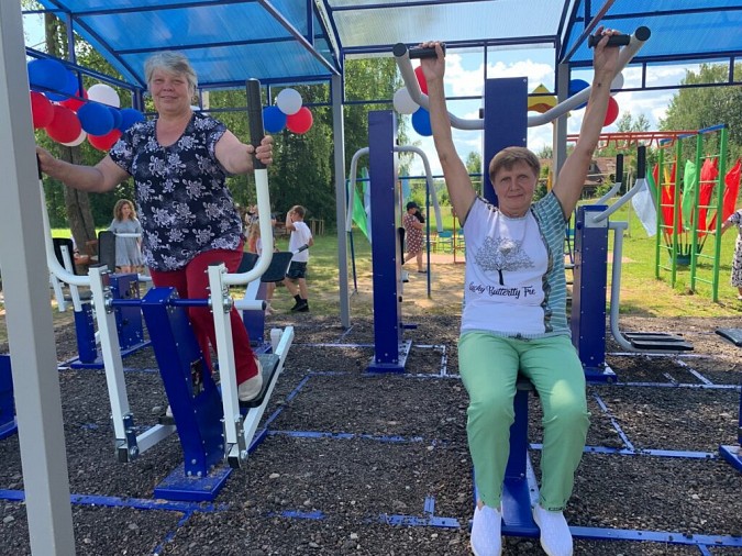 В селе Воскресенском Кинешемского района открыли тренажерный комплекс фото 2