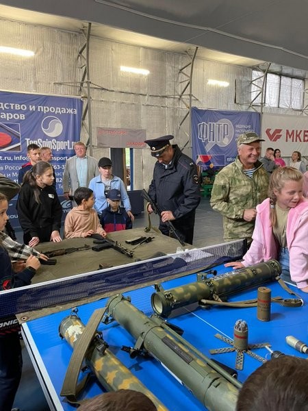 Военные инструкторы открыли под Кинешмой патриотический лагерь для молодёжи фото 7