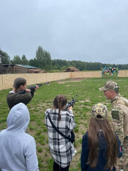 Военные инструкторы открыли под Кинешмой патриотический лагерь для молодёжи фото 18