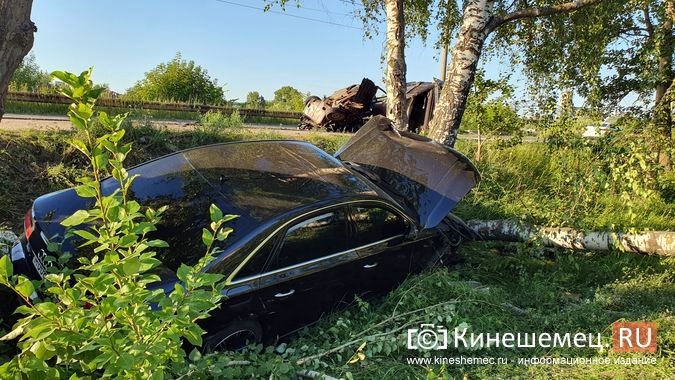 Жуткое ДТП на ул.Подгорной: лоб в лоб столкнулись ВАЗ и Audi A8 фото 7