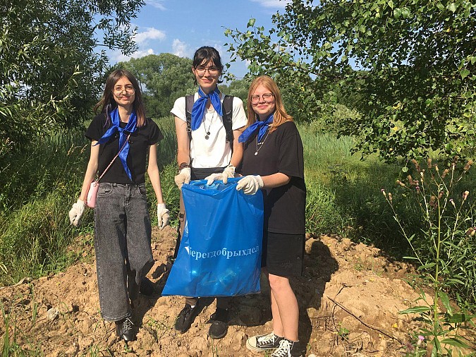 На берегу реки Томны прошёл экологический субботник фото 6