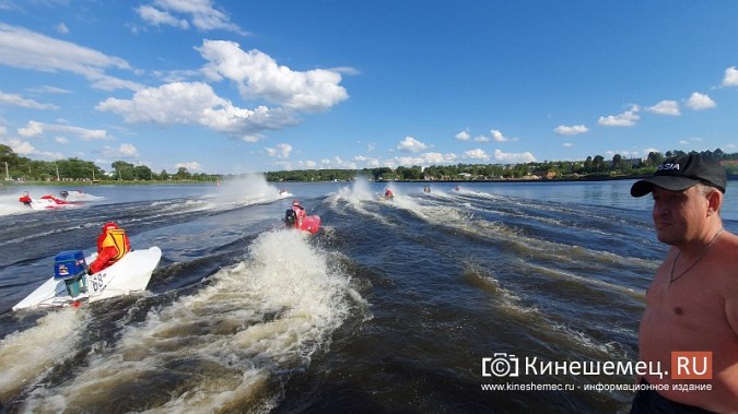 Команда Ростовской области выиграла Чемпионат России по водно-моторному спорту в Кинешме фото 20