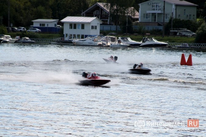 Команда Ростовской области выиграла Чемпионат России по водно-моторному спорту в Кинешме фото 49