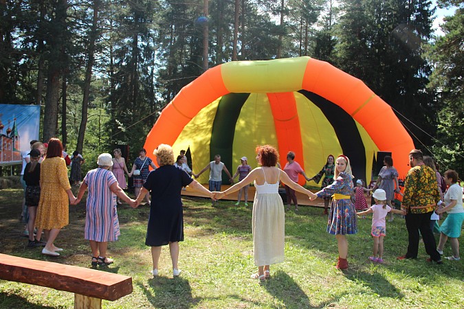 В Кинешемском районе прошла Макарьев-Решемская ярмарка фото 2