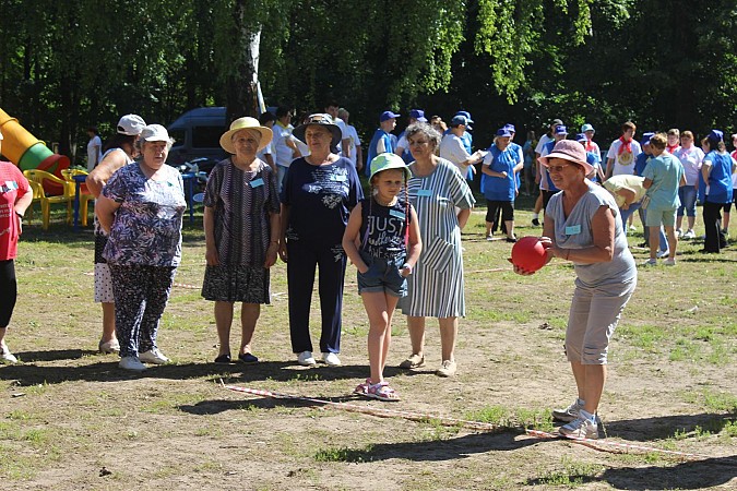 В парке у бывшего КЮМа отметили День физкультурника фото 8