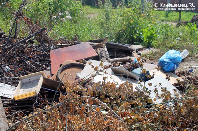 Водопроводчики Кинешмы жалуются на завалы мусора фото 5
