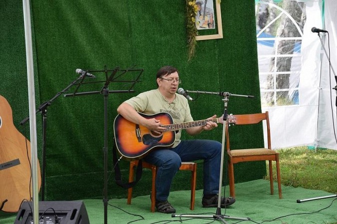 Кинешемка Елена Щеголева завоевала Гран–при VIII фестиваля авторской песни «Август на Волге» фото 11