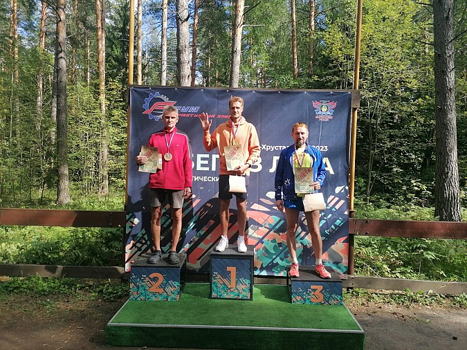 Двое легкоатлетов из Кинешмы совершили удачный «побег из лета» в Гусь-Хрустальном фото 3