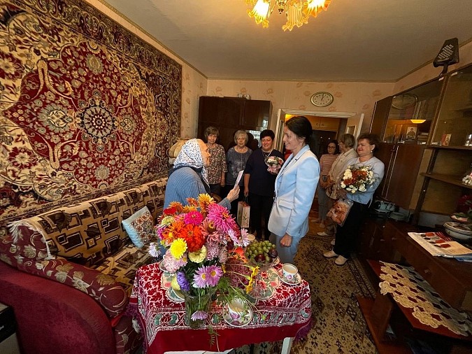 Владимир Путин поздравил с 95-летием кинешемку Анну Лезову фото 2