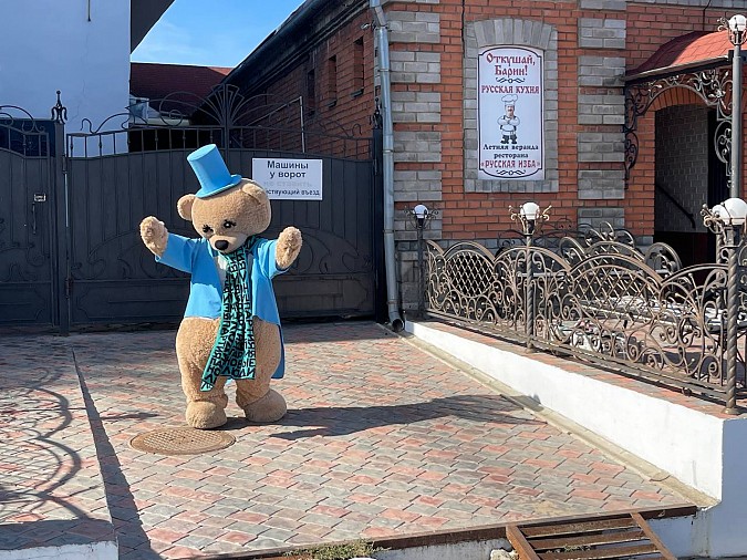 Новые люди организовали водный мини-парад на Дне Волжского бульвара фото 2