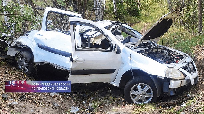 В Юрьевецком районе водитель на «Ладе Ларгусе» вылетел в кювет фото 2