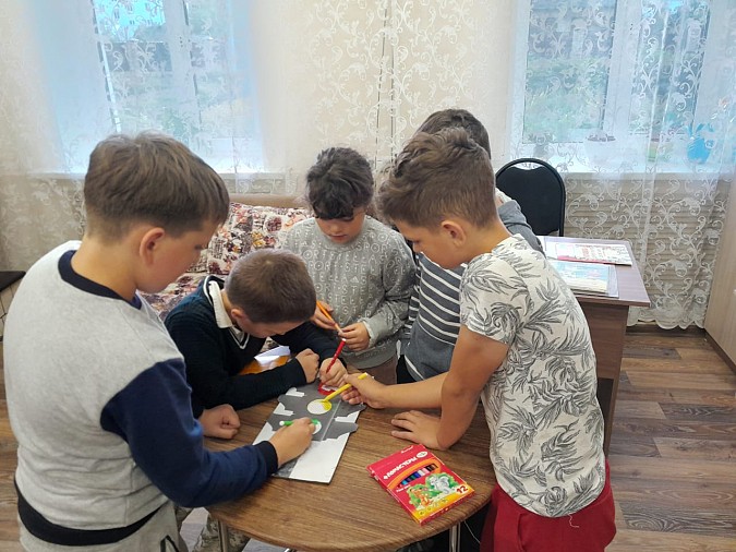 Воспитанники детского дома повторили требования Правил дорожного движения фото 5