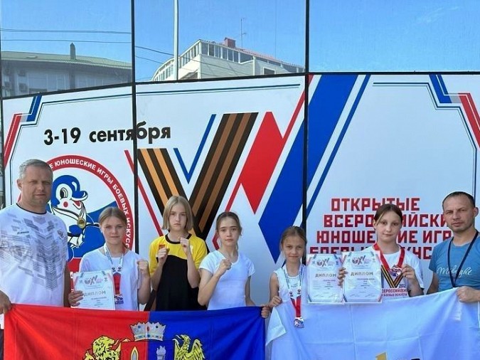 Каратистки Кинешмы завоевали четыре медали на Всероссийском юношеском турнире фото 4