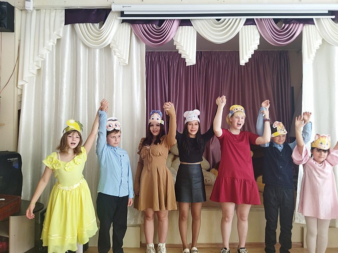 В Кинешемском детском доме прошёл «Осенний бал» фото 7