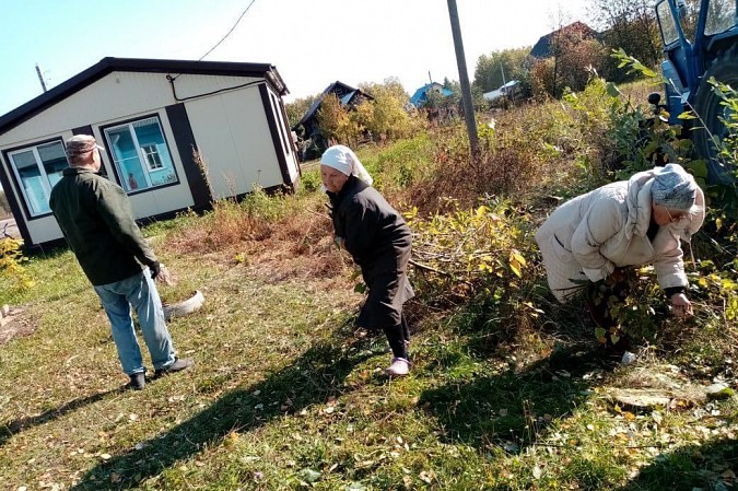 Жители Кинешемского района присоединились к экологическому субботнику фото 3
