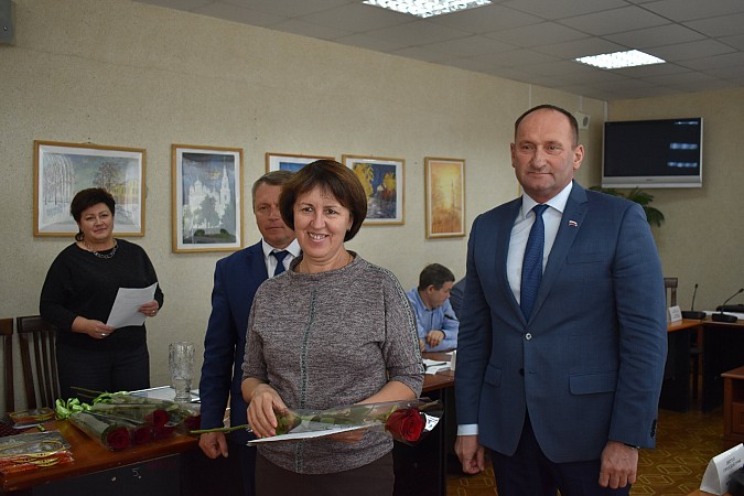 Представителей туристкой отрасли Кинешмы отметили благодарностями мэрии и думы фото 5