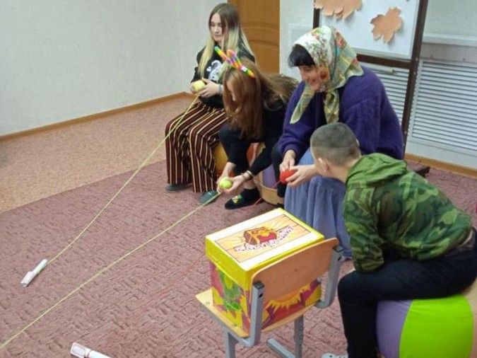 В Кинешемском социально-реабилитационном центре рассказали про бабушкины сундучки фото 2