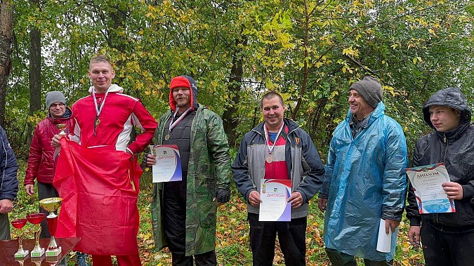 В Кинешме появится пилот «Формулы 4»: водномоторники приобрели лодку международного класса фото 8