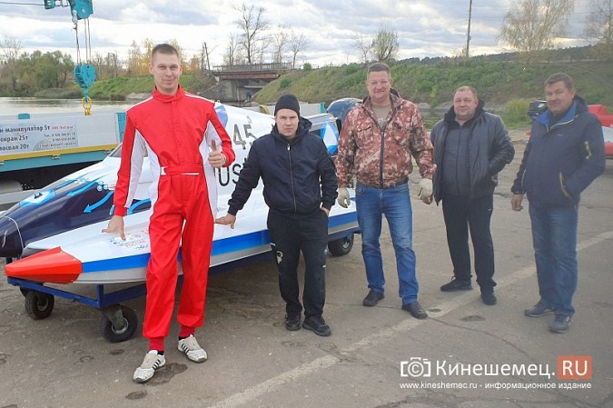 В Кинешме появится пилот «Формулы 4»: водномоторники приобрели лодку международного класса фото 5
