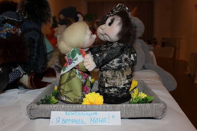 На выставке в ГДК Кинешмы представлено более 200 авторских кукол фото 21