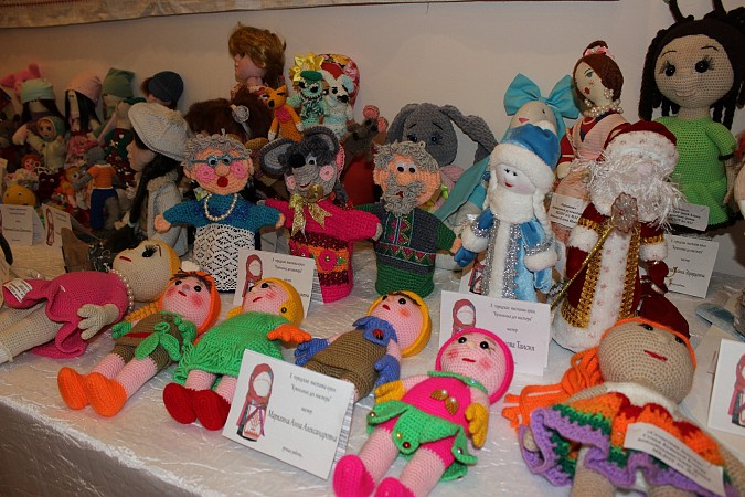 На выставке в ГДК Кинешмы представлено более 200 авторских кукол фото 22