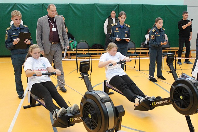 В школе №18 впервые прошли соревнования по «гребле-индор» фото 7