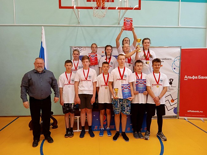 В школе №18 впервые прошли соревнования по «гребле-индор» фото 17