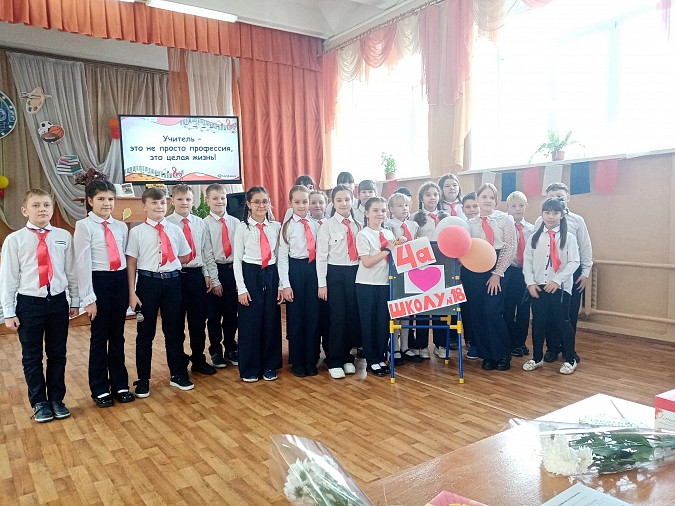 В школе №18 проходит традиционная «Битва хоров» фото 7