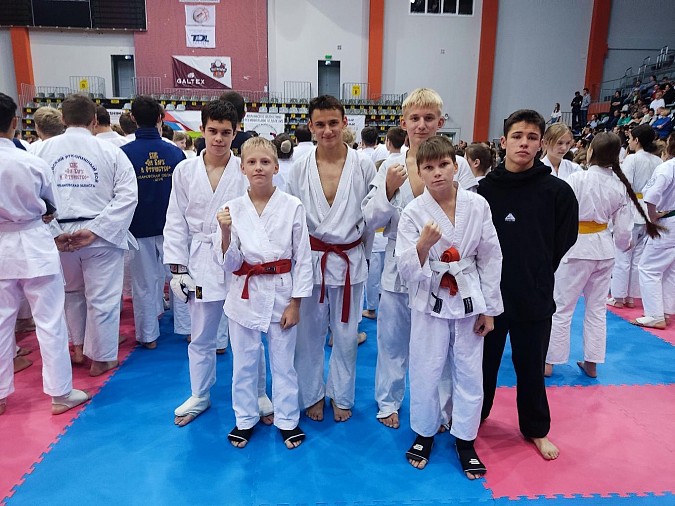 Кинешемцы завоевали медали открытого первенства области по всестилевому каратэ фото 3