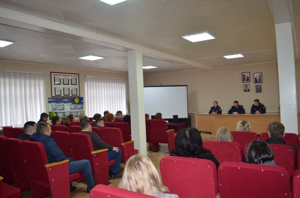 В кинешемской колонии ИК-4 бизнесменам и чиновникам показали производственную зону фото 3