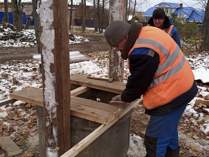 В Кинешме продолжается ремонт питьевых колодцев фото 2