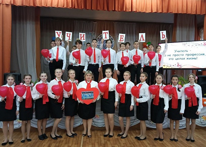 В школе №18 завершился музыкальный фестиваль «Битва хоров» фото 7