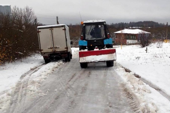 В Кинешемском районе ликвидируют последствия снегопада фото 5