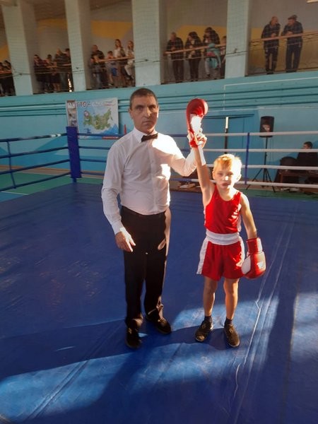 Кинешемские боксеры взяли золото на турнире по боксу в Родниках фото 3