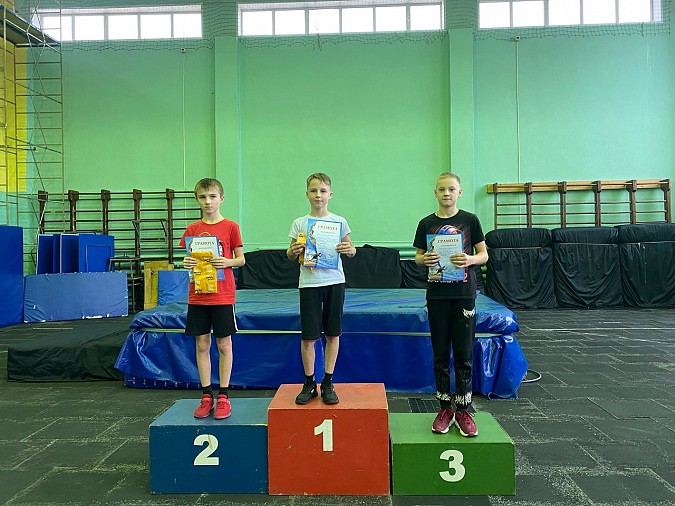 Кинешме прошло открытое первенство спортшколы им. Олимпийского чемпиона С. Клюгина по троеборью фото 5