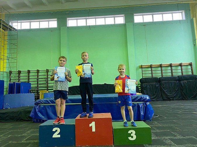 Кинешме прошло открытое первенство спортшколы им. Олимпийского чемпиона С. Клюгина по троеборью фото 8