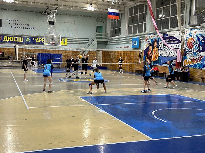 В Кинешме прошло открытое первенство спортшколы «Арена» по волейболу фото 2