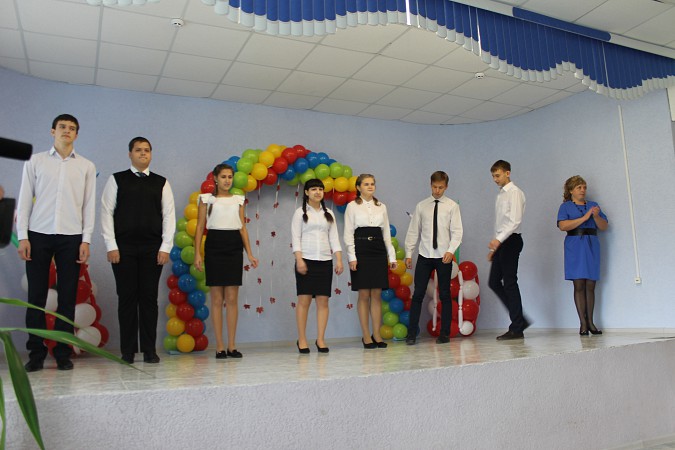 В школах Кинешемского района прошли линейки, посвящённые Дню знаний фото 2