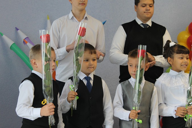 В школах Кинешемского района прошли линейки, посвящённые Дню знаний фото 7