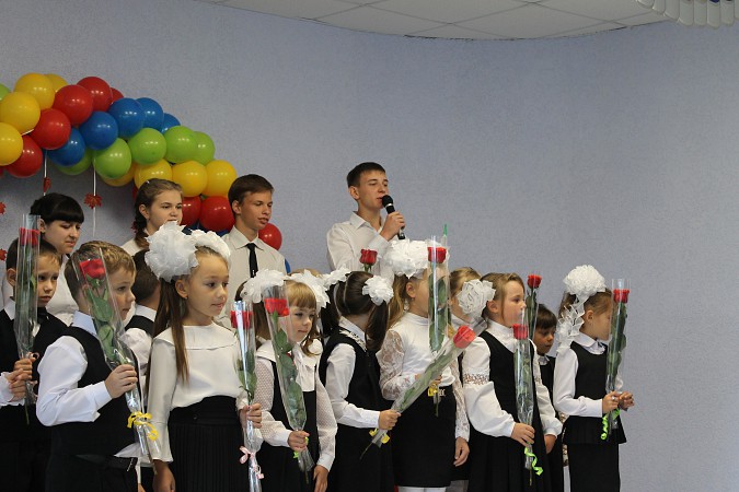 В школах Кинешемского района прошли линейки, посвящённые Дню знаний фото 17