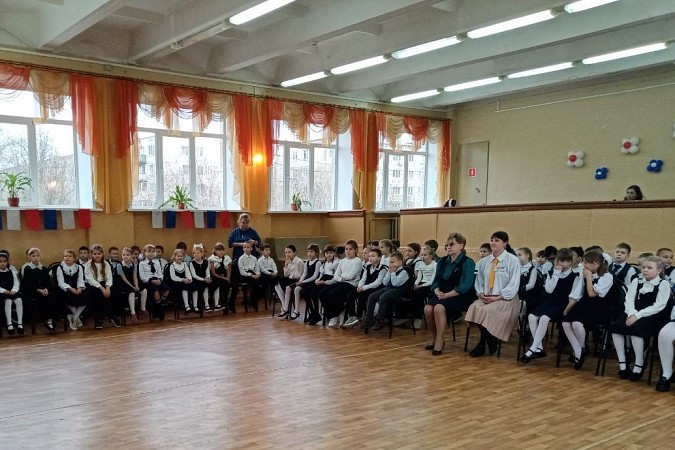 Учеников школы №18 посвятили в «Орлята России» фото 2
