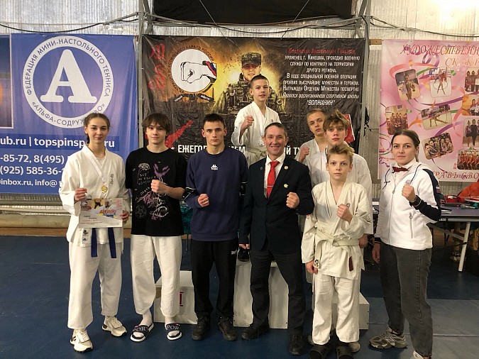 В Велизанце прошел турнир по всестилевому каратэ памяти героя СВО Владислава Горбачева фото 5