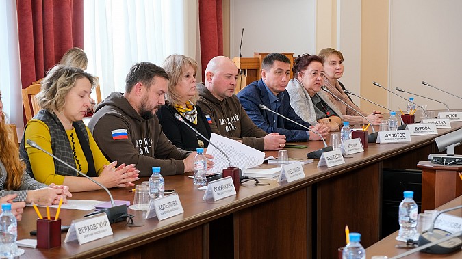 Станислав Воскресенский встретился с активистами регионального отделения ОНФ фото 4